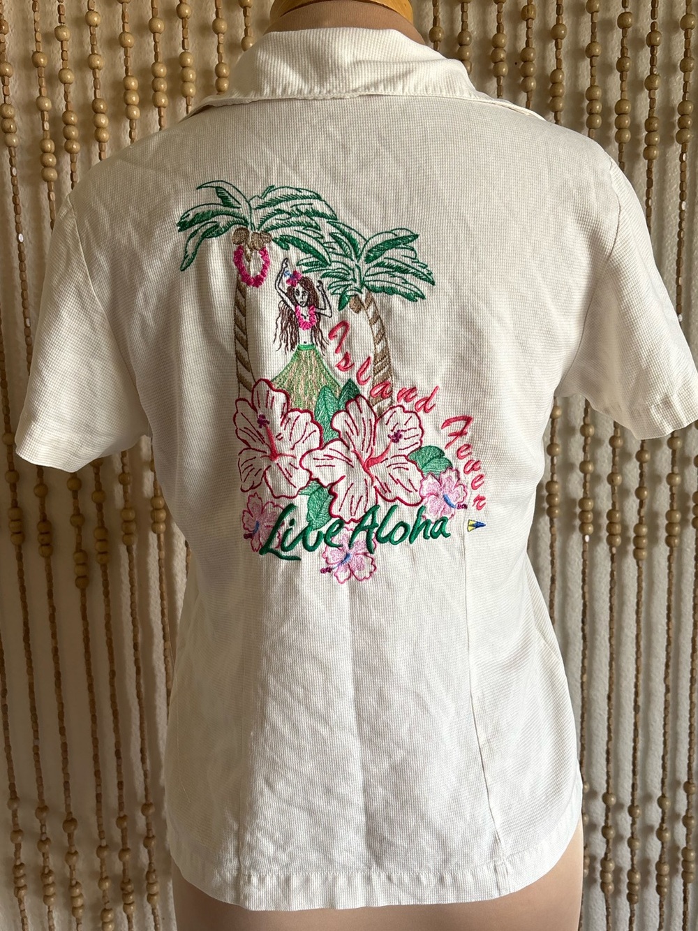 Silk Blend Vintage Hawaiian Embroidered 'Live Aloha' Button Down Collared Blouse